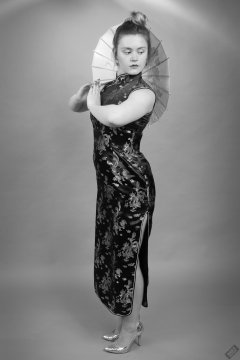 2019-05-04 CloEliza in black cheongsam dress
