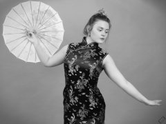2019-05-04 CloEliza in black cheongsam dress