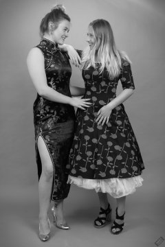 2019-05-04 CloEliza and Fabiene in dresses of contrasting styles