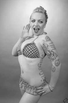 2019-05-25 KL Modelling - in red and white polka-dot bikini