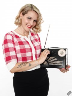 2019-09-07 VZ-Retro - with vintage Roamer Ten multiband radio receiver