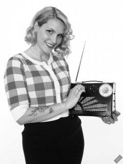 2019-09-07 VZ-Retro - with vintage Roamer Ten multiband radio receiver