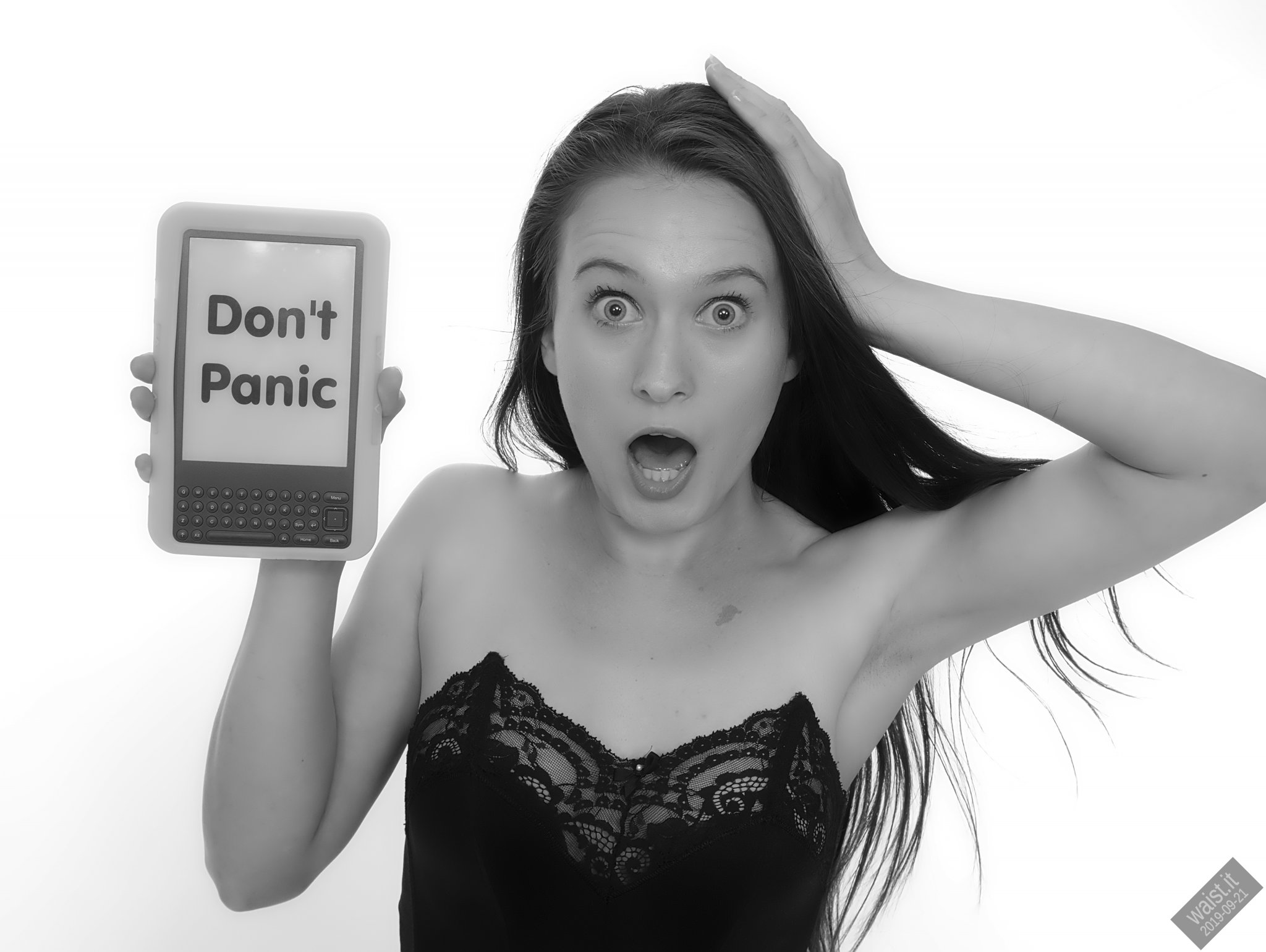 2019-09-21 Kristine Gold - Don't Panic - with reference to The Book in Hitchhikers Guide to the Galaxy, including specially hacked Kindle. Kristine wears vintage-style black strapless bra and tight black high-waist control briefs, worn  as especially bodycon hot-pants
