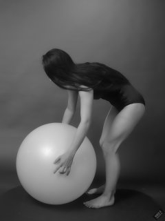 2019-09-21 Kristine Gold - in blue and purple vintage-style one-piece tummy-control swimsuit by M&S