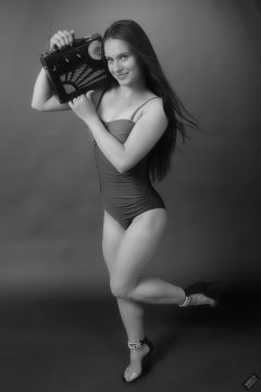 2019-09-21 Kristine Gold - in blue and purple vintage-style one-piece tummy-control swimsuit by M&S