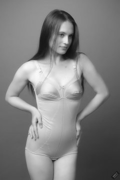 2019-09-21 Kristine Gold - in tight pink vintage pantie-corselette