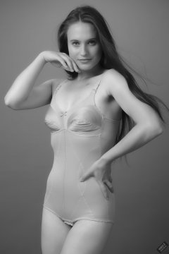 2019-09-21 Kristine Gold - in tight pink vintage pantie-corselette