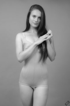 2019-09-21 Kristine Gold - in tight pink vintage pantie-corselette