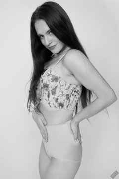 2019-12-14 Kristine Gold in retro  beige top and lycra pantie girdle.