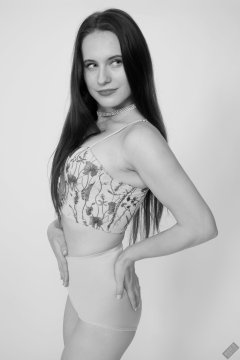 2019-12-14 Kristine Gold in retro  beige top and lycra pantie girdle.