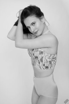 2019-12-14 Kristine Gold in retro  beige top and lycra pantie girdle.