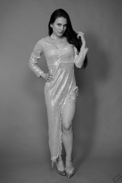 2019-12-14 Kristine Gold modelling her own flowing dress