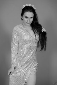 2019-12-14 Kristine Gold modelling her own flowing dress