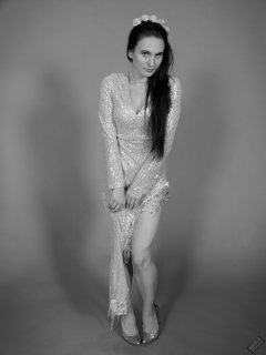 2019-12-14 Kristine Gold modelling her own flowing dress