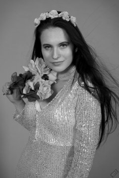 2019-12-14 Kristine Gold modelling her own flowing dress