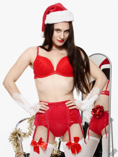 2019-12-14 Kristine Gold vintage pinup christmas shoot in red bra and girdle, mirror shot