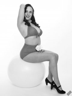 2020-01-04 Alex Allure second pinup shoot