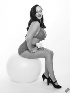 2020-01-04 Alex Allure second pinup shoot