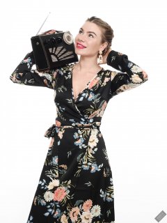2020-01-18 Danni Moss in her own vintage-style dress