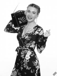 2020-01-18 Danni Moss in her own vintage-style dress