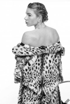 2020-01-18 Danni Moss in vintage animal-print fur coat
