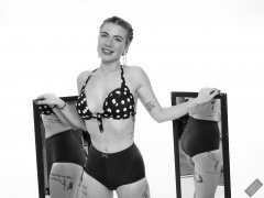 2020-01-18 Danni Moss in matching vintage blue bra and girdle