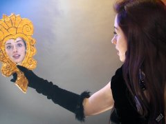 2020-02-02 Jessica Maria mirror facial shot