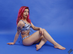 2022-07-02 Mave D models her own strappy swimsuit