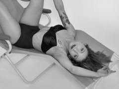 2022-07-02 Mave D pinup fitness shoot
