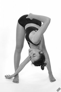 Viktoria Pavlova Pilates studio shoot 2023-01-14