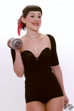 Alyla pinup fitness shoot