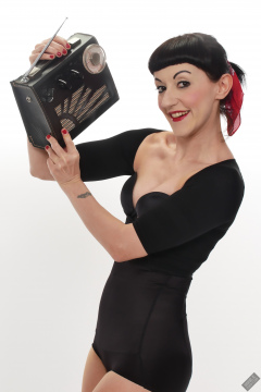 Alyla pinup fitness shoot