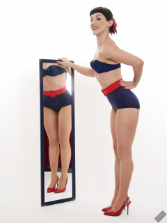 Alyla pinup fitness shoot