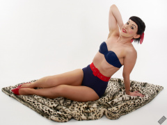 Alyla pinup fitness shoot