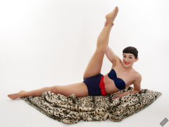 Alyla pinup fitness shoot