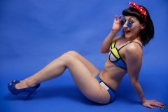 Alyla pinup fitness shoot