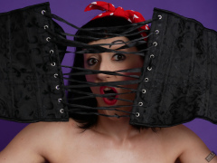 Alyla pinup fitness shoot