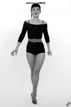 Alyla pinup fitness shoot