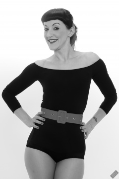 Alyla pinup fitness shoot