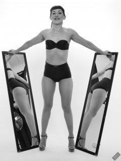 Alyla pinup fitness shoot