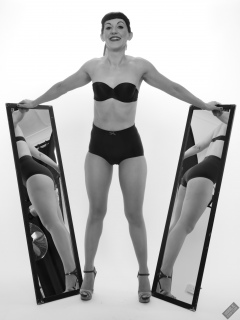 Alyla pinup fitness shoot