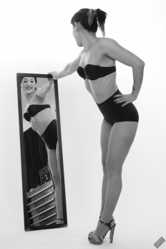 Alyla pinup fitness shoot