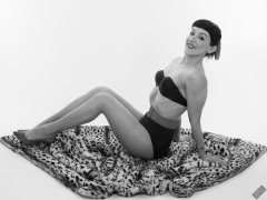 Alyla pinup fitness shoot