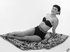 Alyla pinup fitness shoot