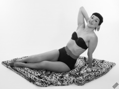 Alyla pinup fitness shoot