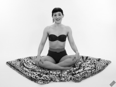 Alyla pinup fitness shoot