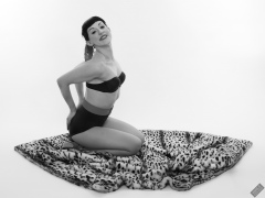 Alyla pinup fitness shoot