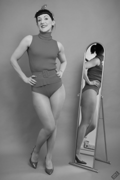 Alyla pinup fitness shoot