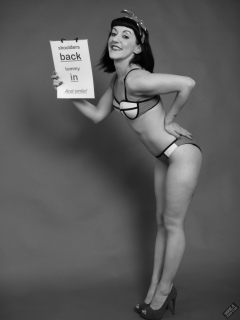 Alyla pinup fitness shoot