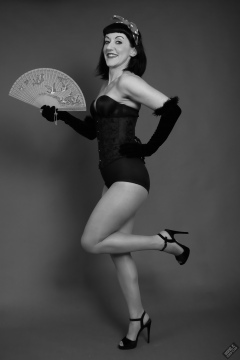 Alyla pinup fitness shoot